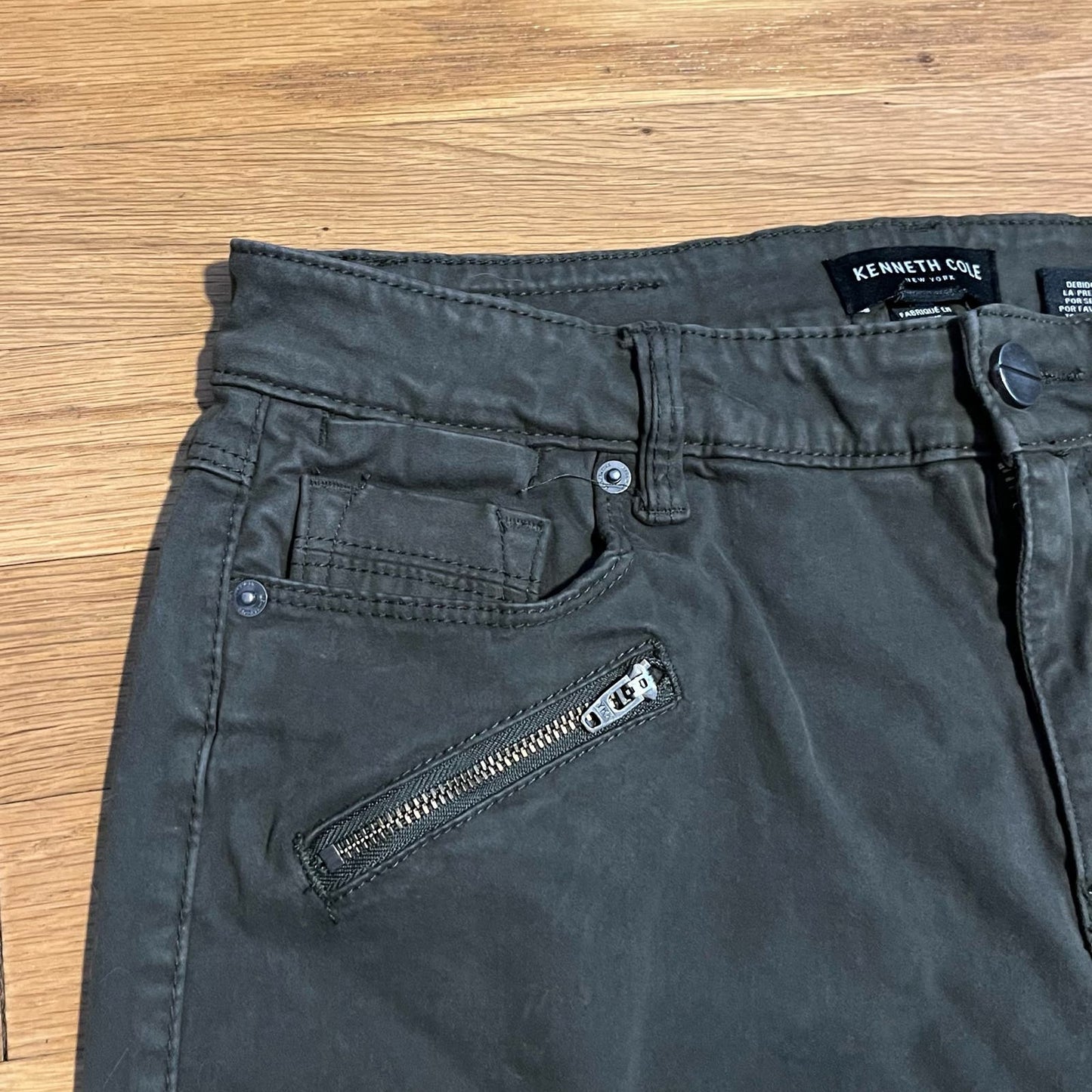 Kenneth Cole Jess Skinny Jeans - Size 10