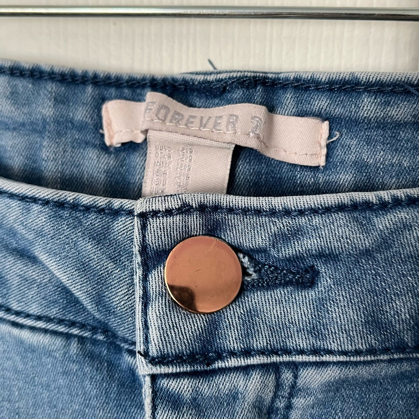 Forever 21 Skinny Jeans - Size 29