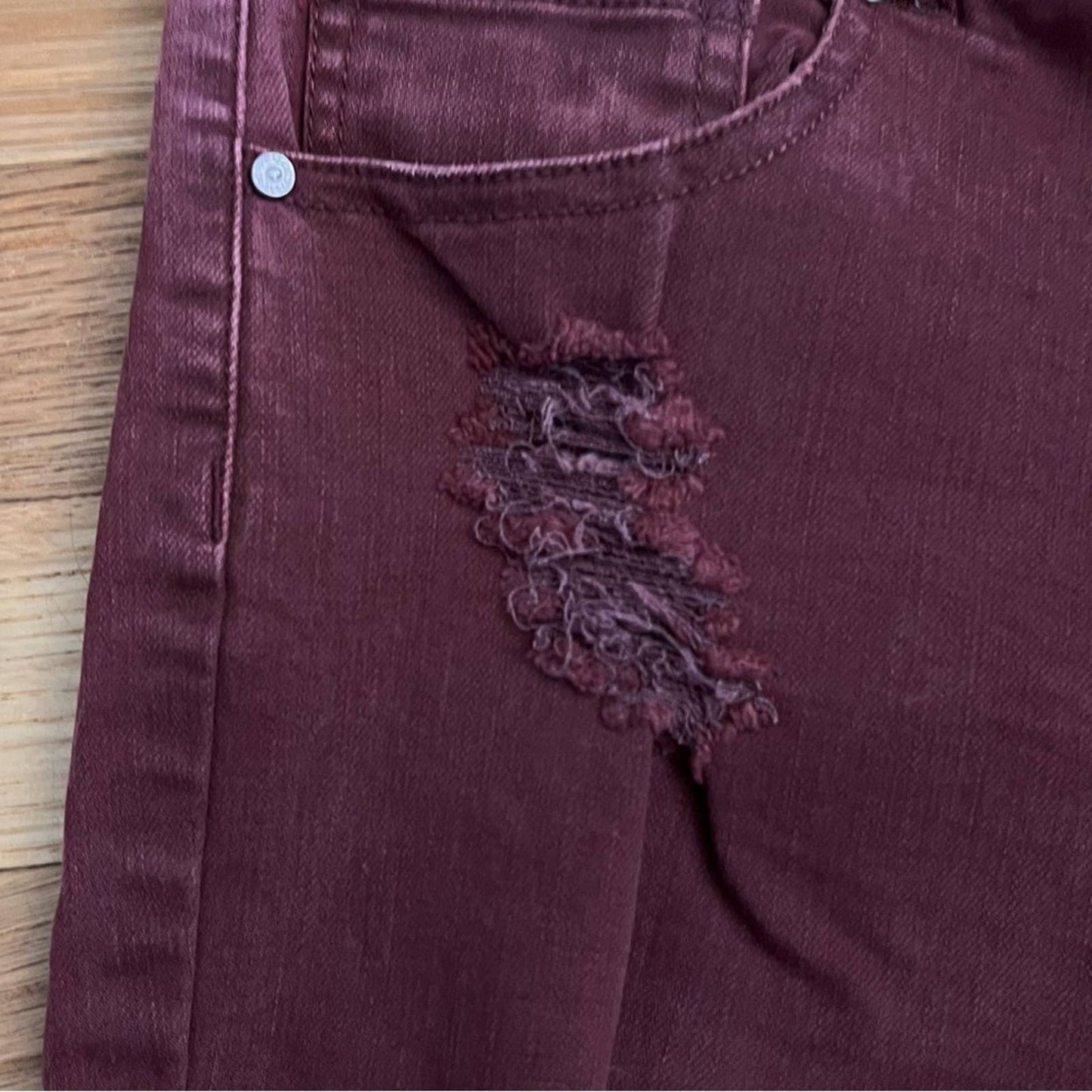 Refuge Raw Hem Distressed Cropped Jeans - Size 2