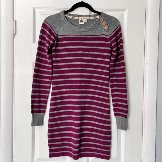 Roxy Striped Tunic Sweater w/Button Shoulder - Size S