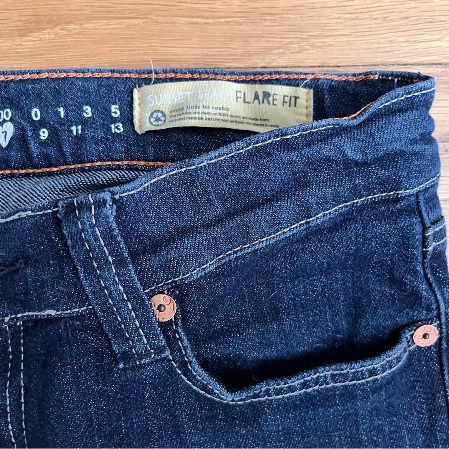 Roxy Sunset Beach Flare Fit Jeans - Size 7