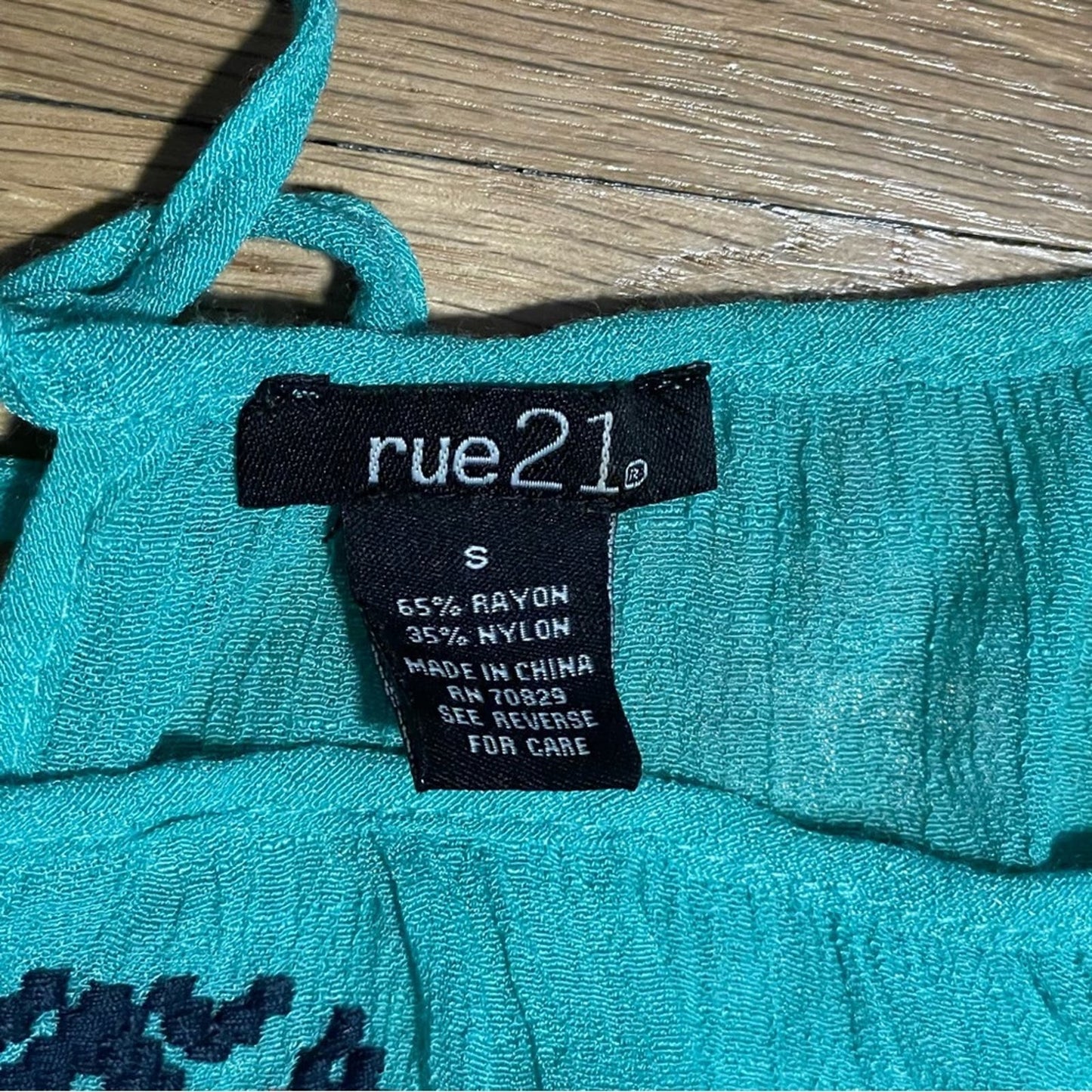 Rue21 Turquoise/Sea Green Embroidered Peasant Top - Size S