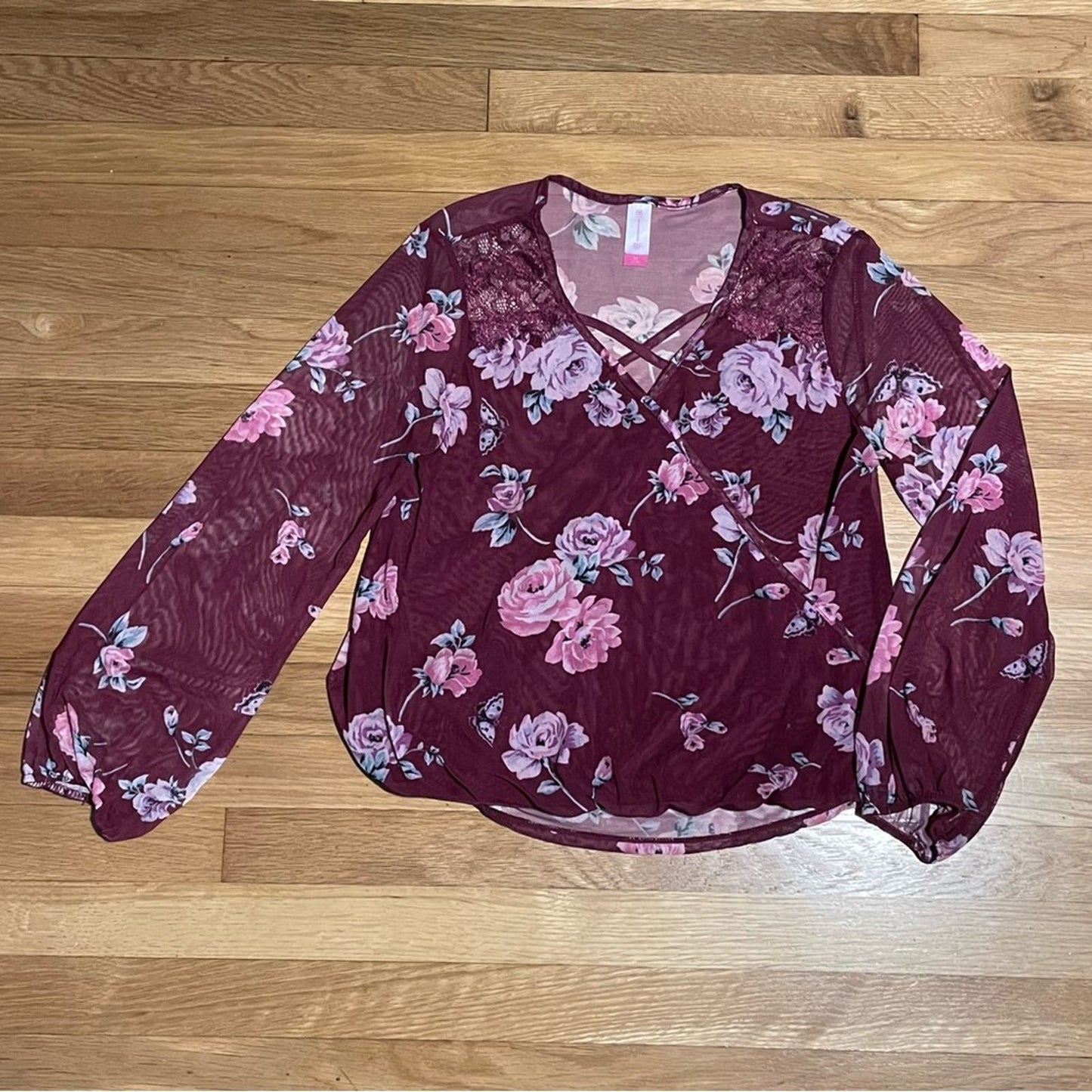 No Boundaries Burgundy Floral Mesh Top - Size M