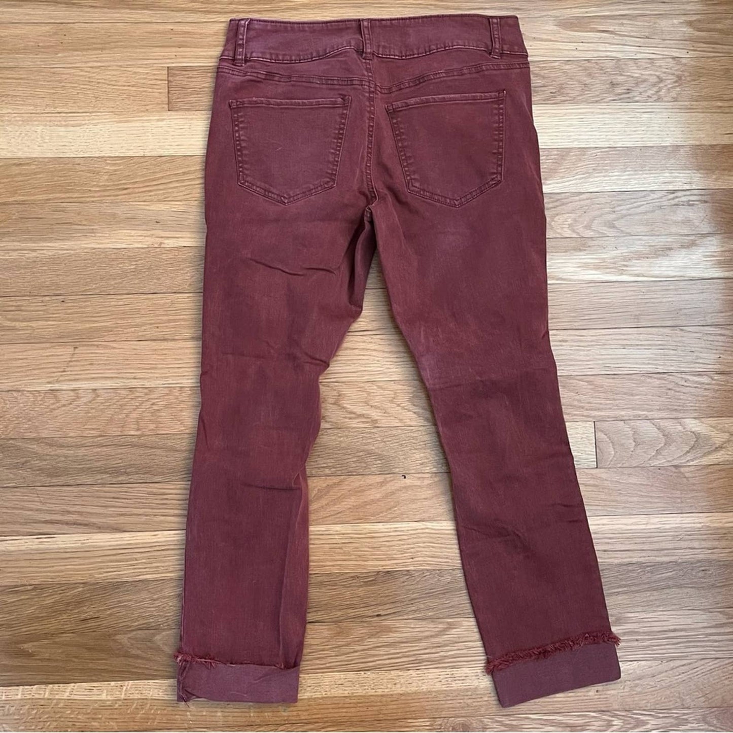 Refuge Raw Hem Distressed Cropped Jeans - Size 2
