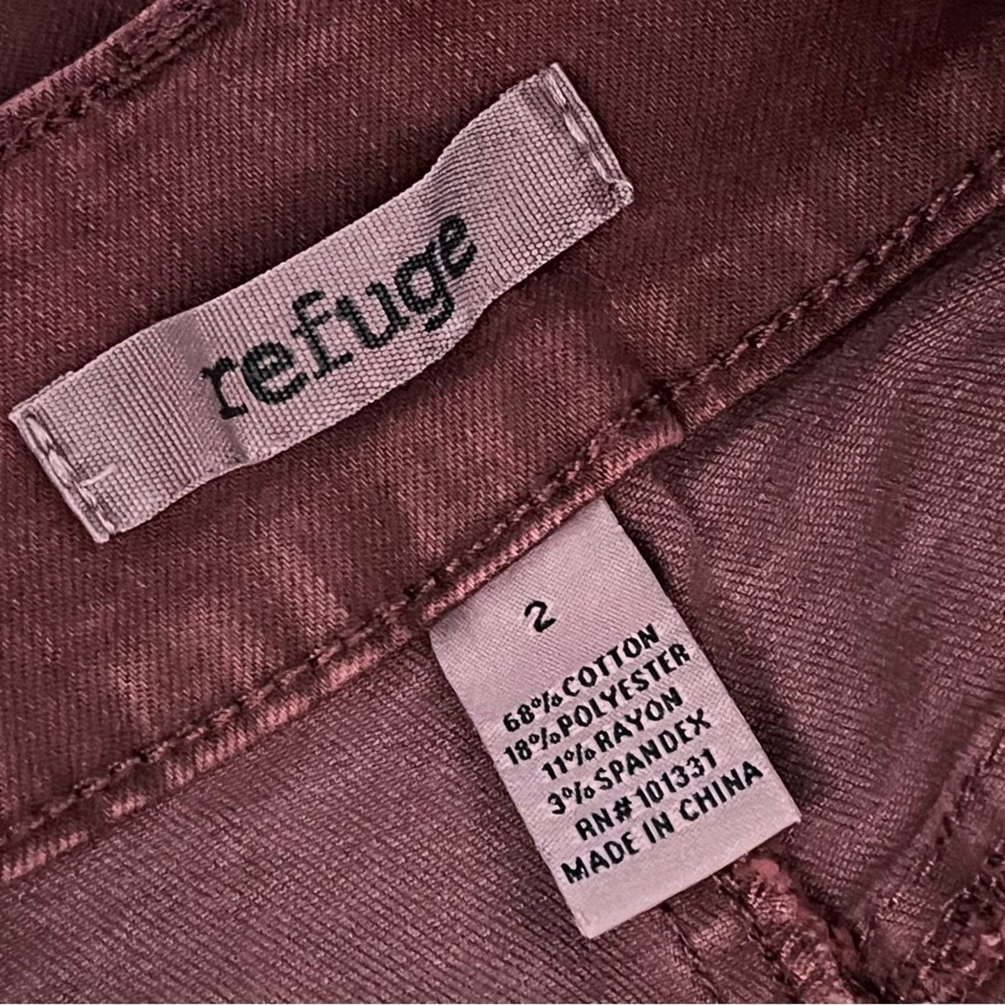Refuge Raw Hem Distressed Cropped Jeans - Size 2