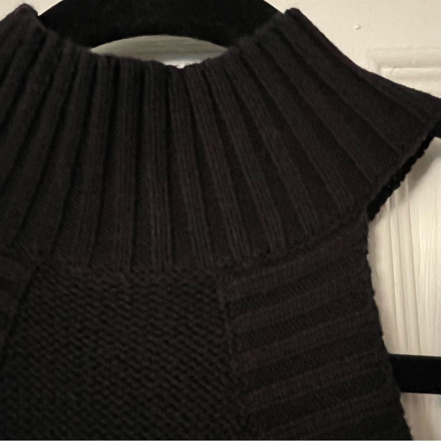 Forever 21 Black Knit Bodycon Sleeveless Dress - Size XS