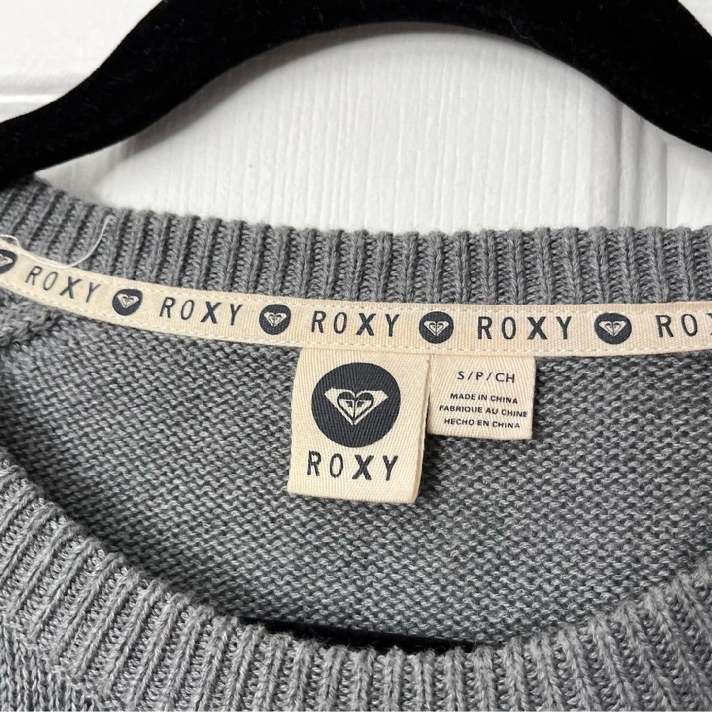 Roxy Striped Tunic Sweater w/Button Shoulder - Size S
