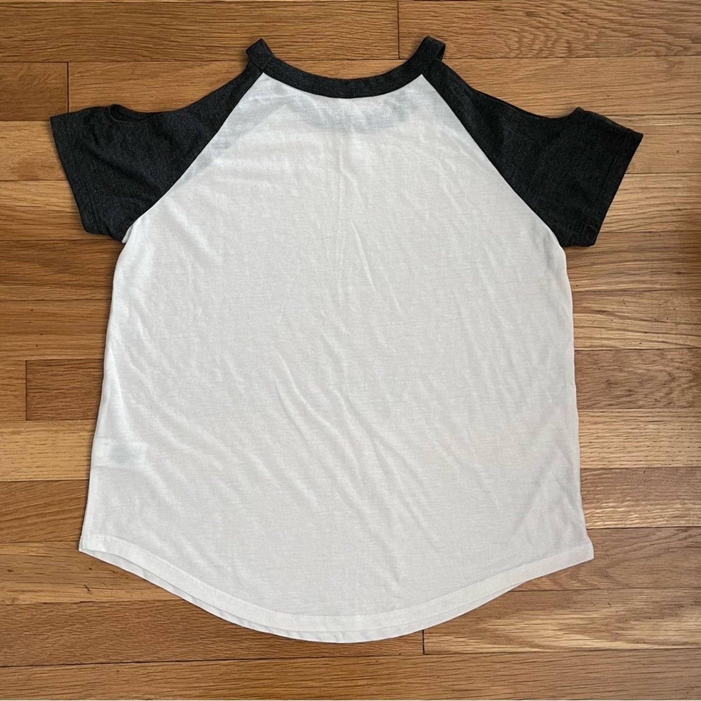 LD [?] Raglan Sleeve Cold-Shoulder Supersoft Tee - Size XS
