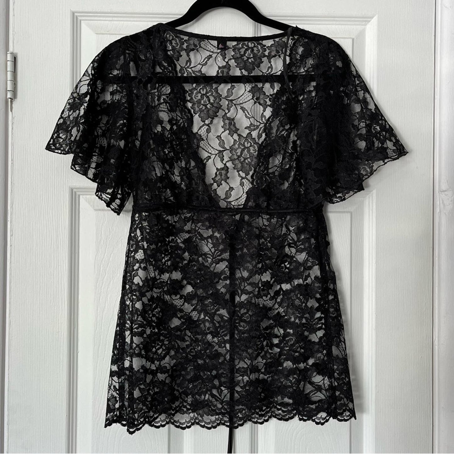 Love Squared [?] Lace Top - Size UNKNOWN