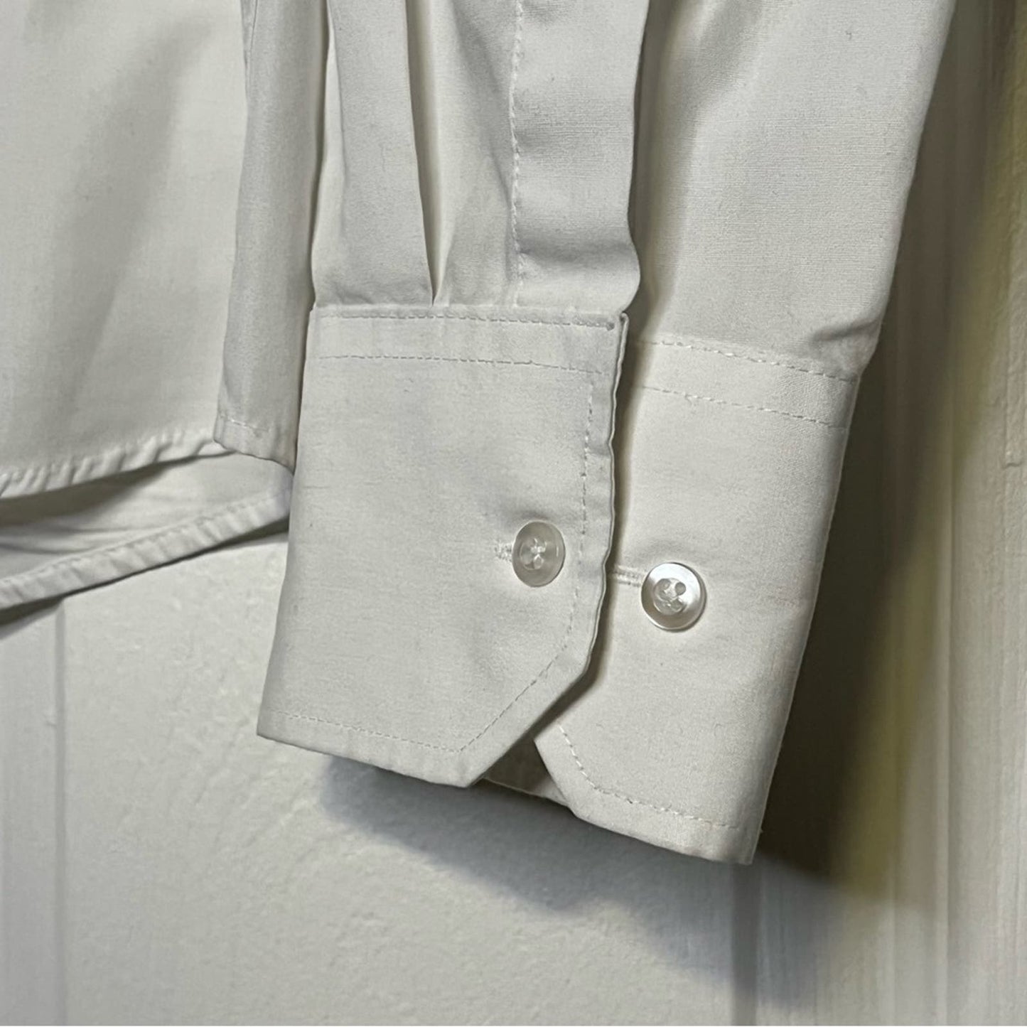 Bertoni Button-Down Shirt - Size 38